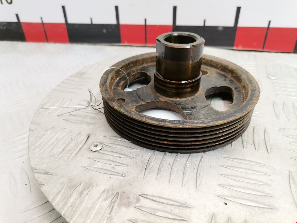 Шестерня коленвала (шкив) FORD Fiesta 2001-2008