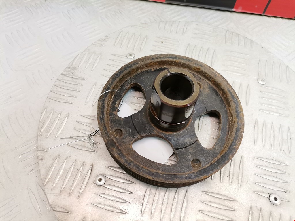 Шестерня коленвала (шкив) FORD Fiesta 2001-2008