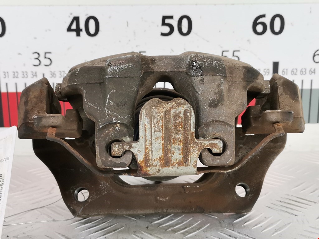 Суппорт передний левый BMW X1 E84 2009-2015