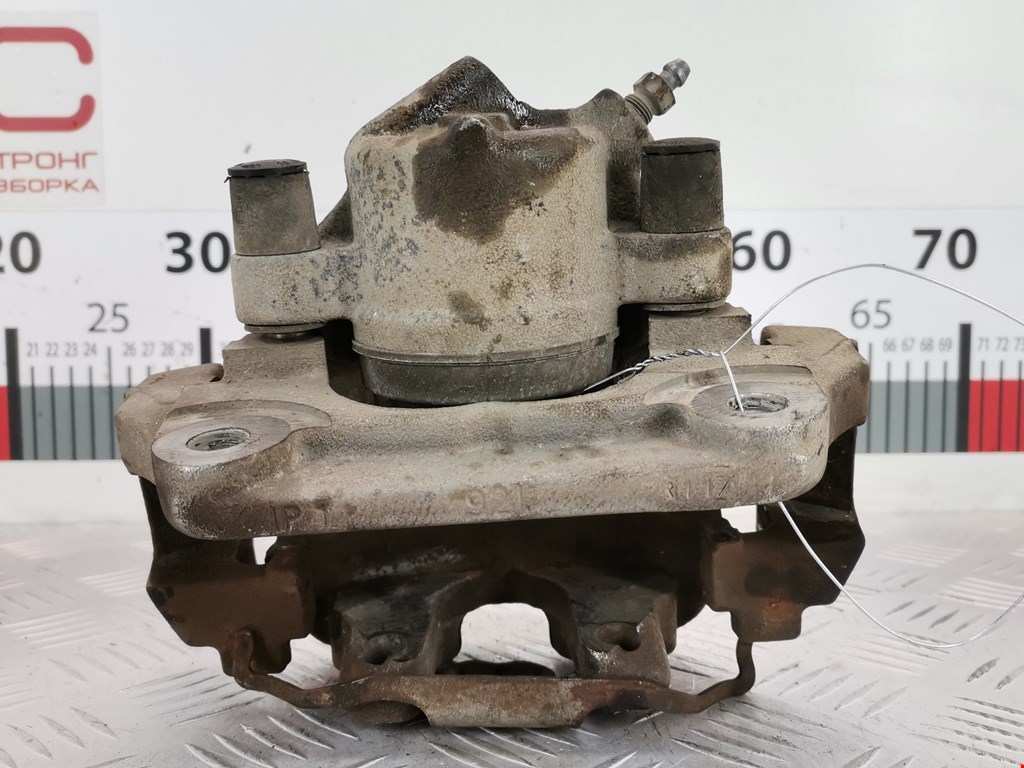 Суппорт передний левый BMW X1 E84 2009-2015