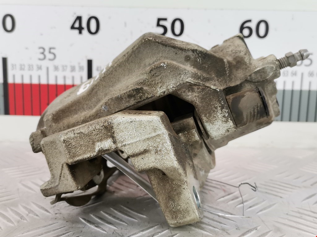 Суппорт передний левый FORD NORTH AMERICA Fusion NORTH AMERICA II 2012-2020