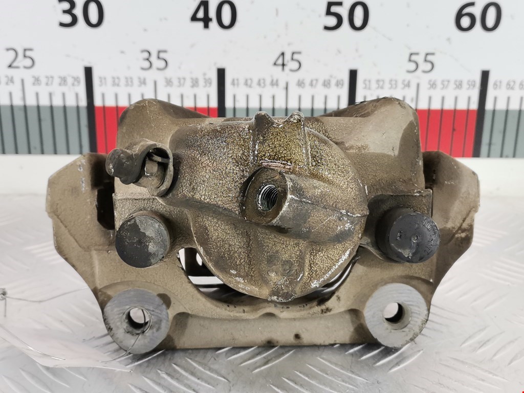 Суппорт передний правый BMW X1 E84 2009-2015