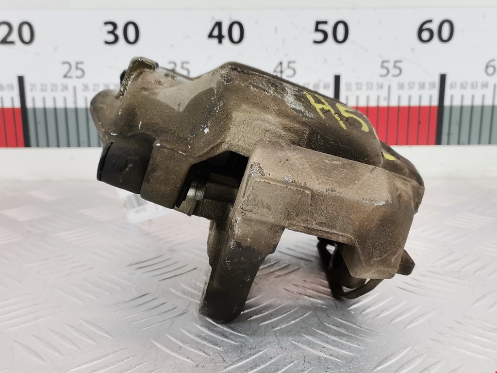 Суппорт передний правый BMW X1 E84 2009-2015