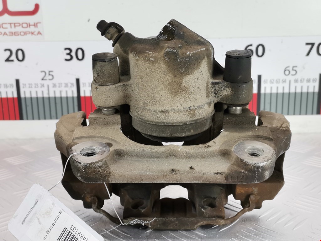 Суппорт передний правый BMW X1 E84 2009-2015