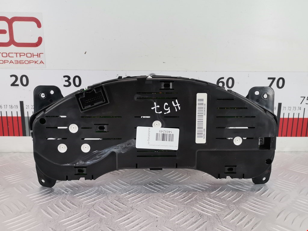 Панель приборов (щиток) CADILLAC SRX 2009-2016