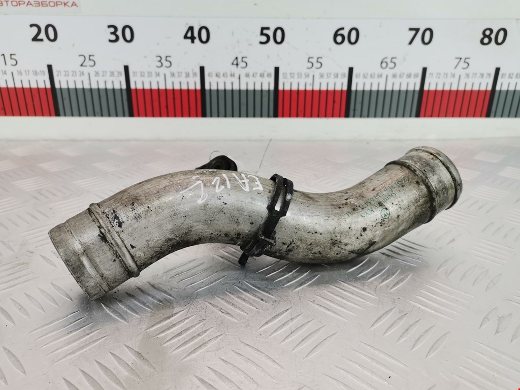 Патрубок воздушного фильтра VOLKSWAGEN Touareg 2002-2010