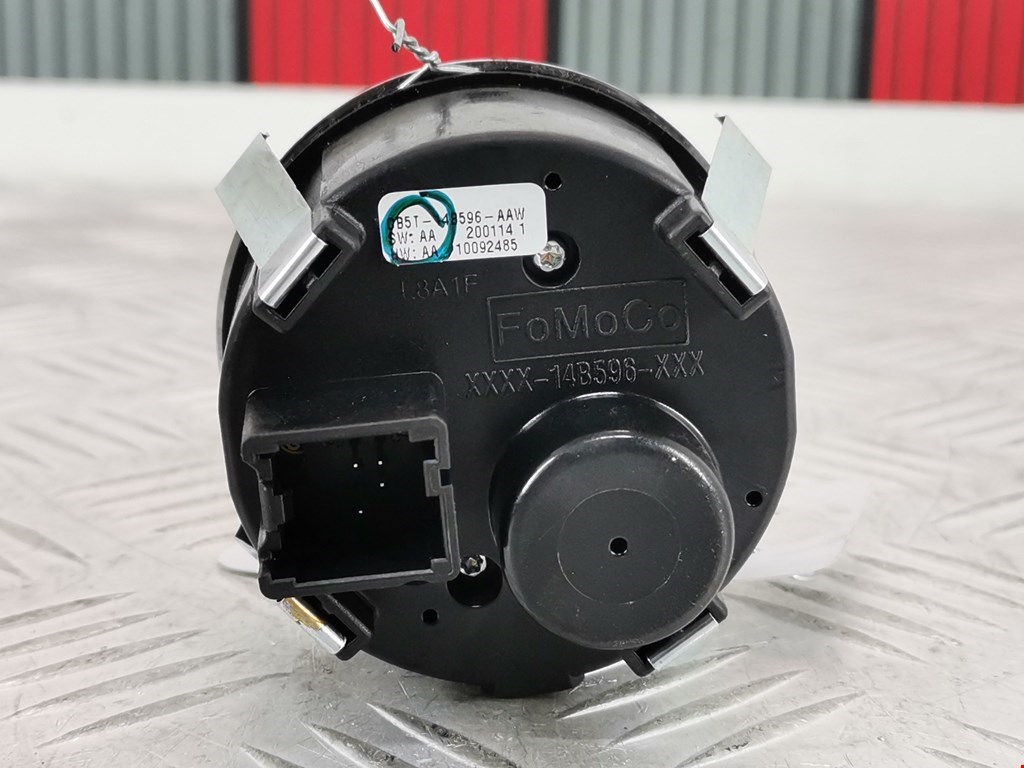 Кнопка включения полного привода FORD Explorer 2011-2019