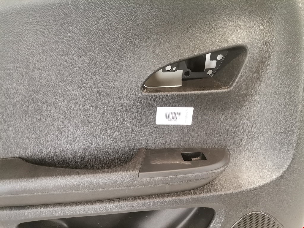 Обшивка двери задняя левая CHEVROLET Volt 2010-2015