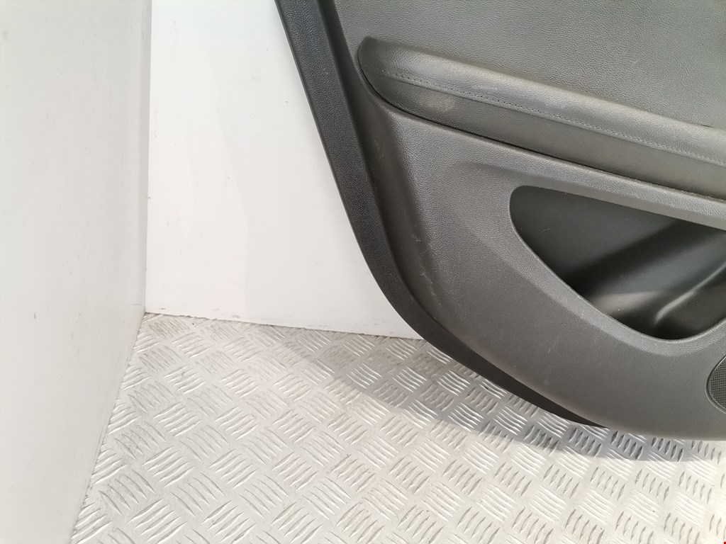 Обшивка двери задняя левая CHEVROLET Volt 2010-2015