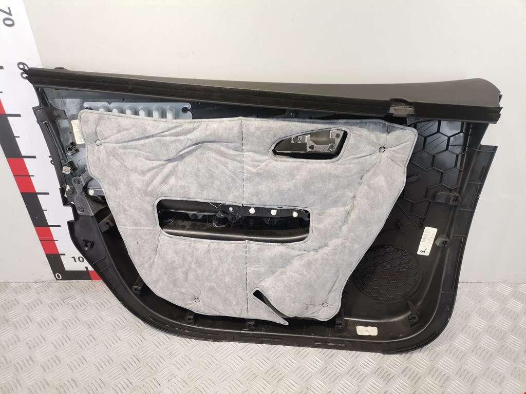 Обшивка двери передняя правая CHEVROLET Volt 2010-2015