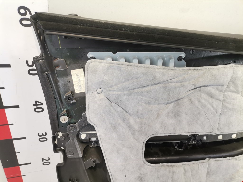 Обшивка двери передняя правая CHEVROLET Volt 2010-2015