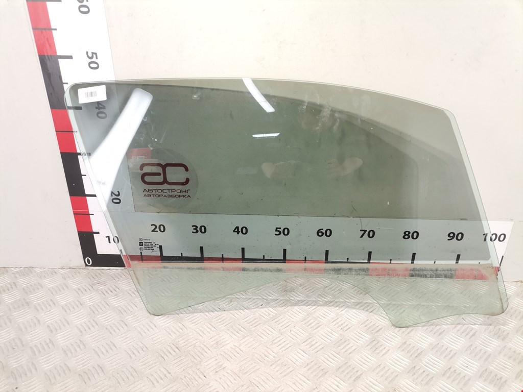 Стекло двери переднее правое CHEVROLET Volt 2010-2015