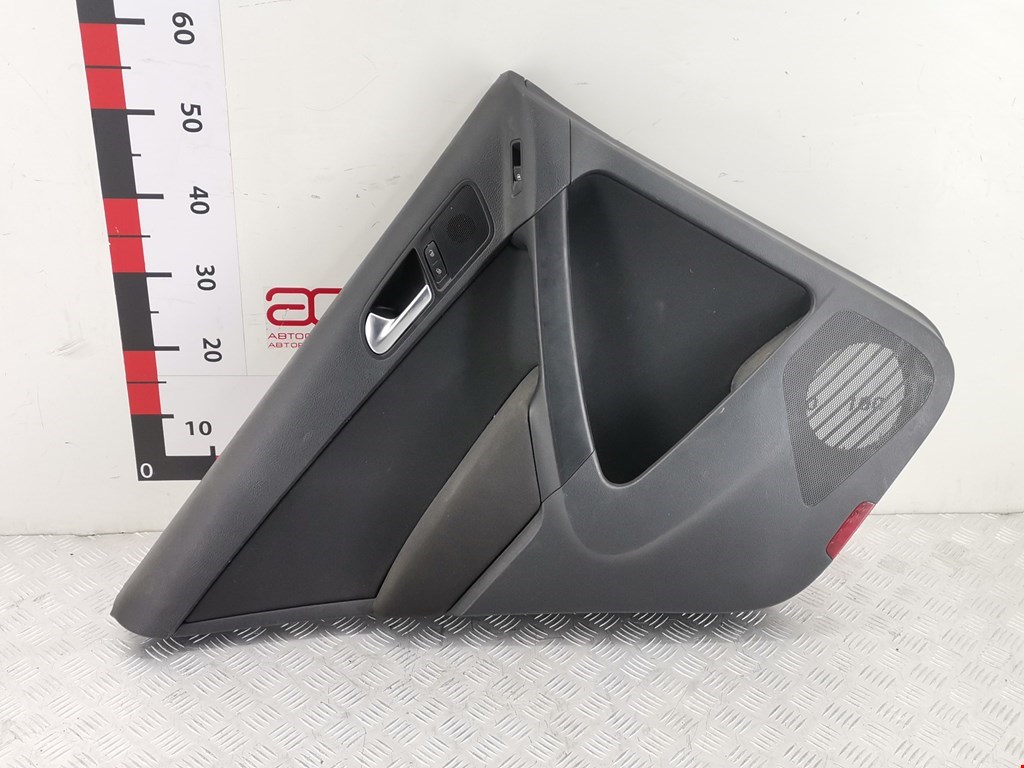 Обшивка двери задняя левая VOLKSWAGEN Tiguan 2007-2016