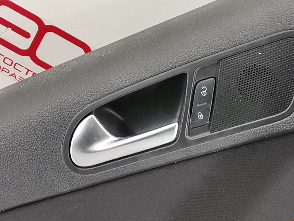 Обшивка двери задняя левая VOLKSWAGEN Tiguan 2007-2016