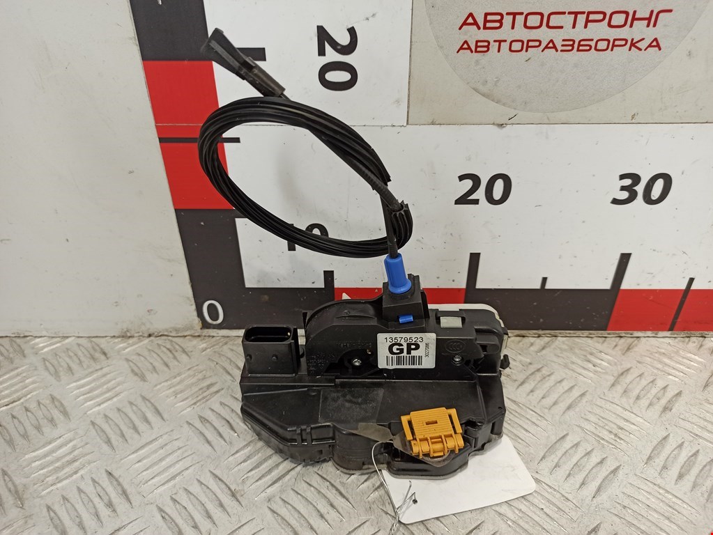 Замок двери передней правой CHEVROLET Volt 2010-2015