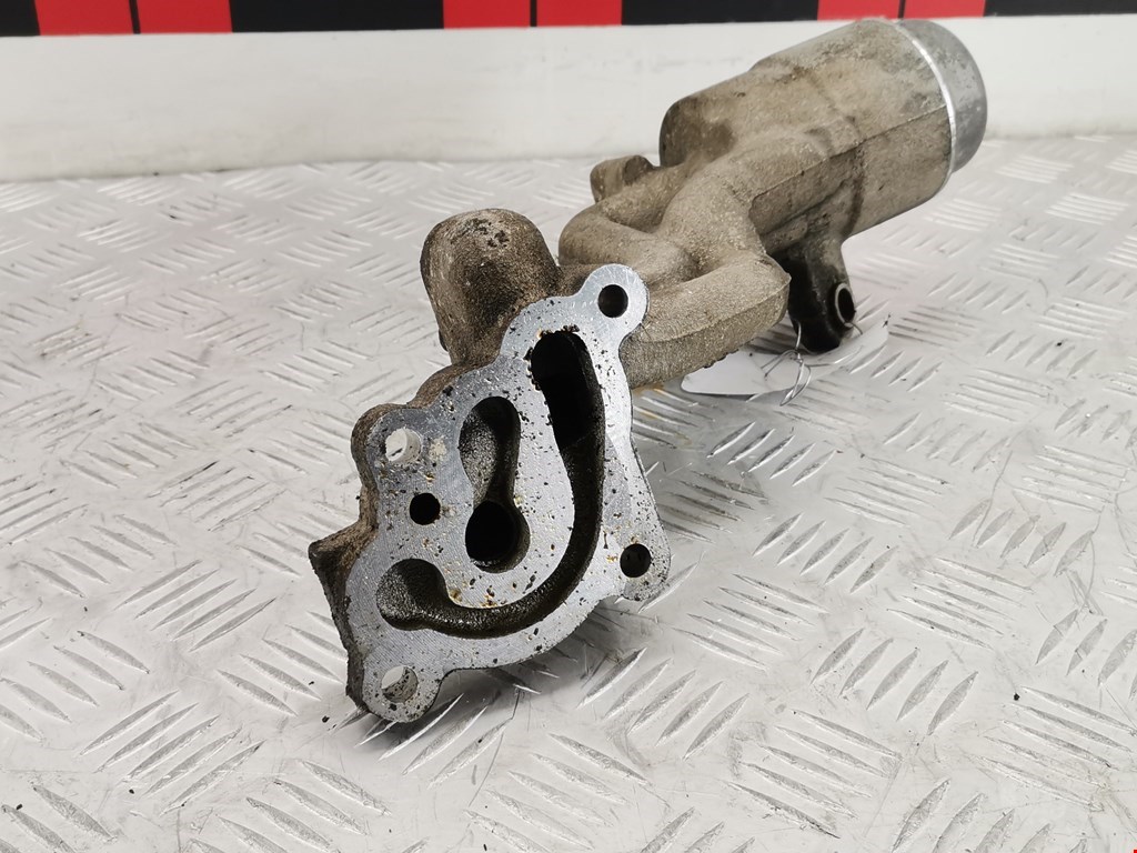 Корпус масляного фильтра CADILLAC CTS 2003-2007