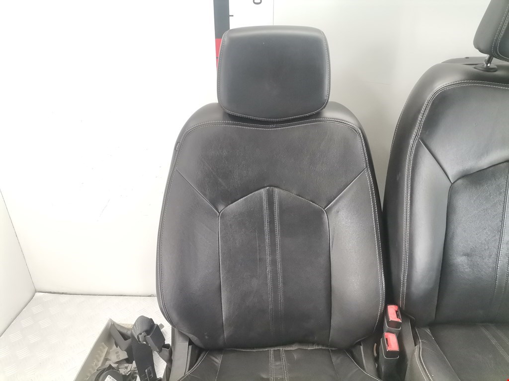 Комплект (К-кт) сидений CADILLAC SRX 2009-2016