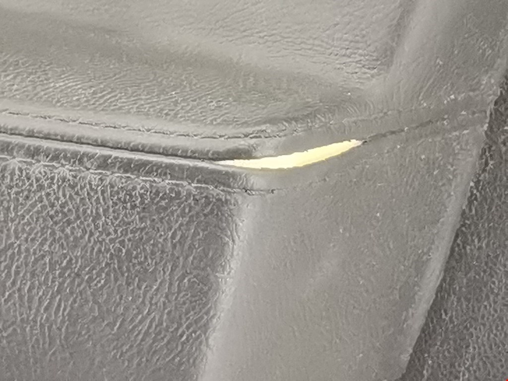 Обшивка двери задняя правая FORD Explorer 2011-2019