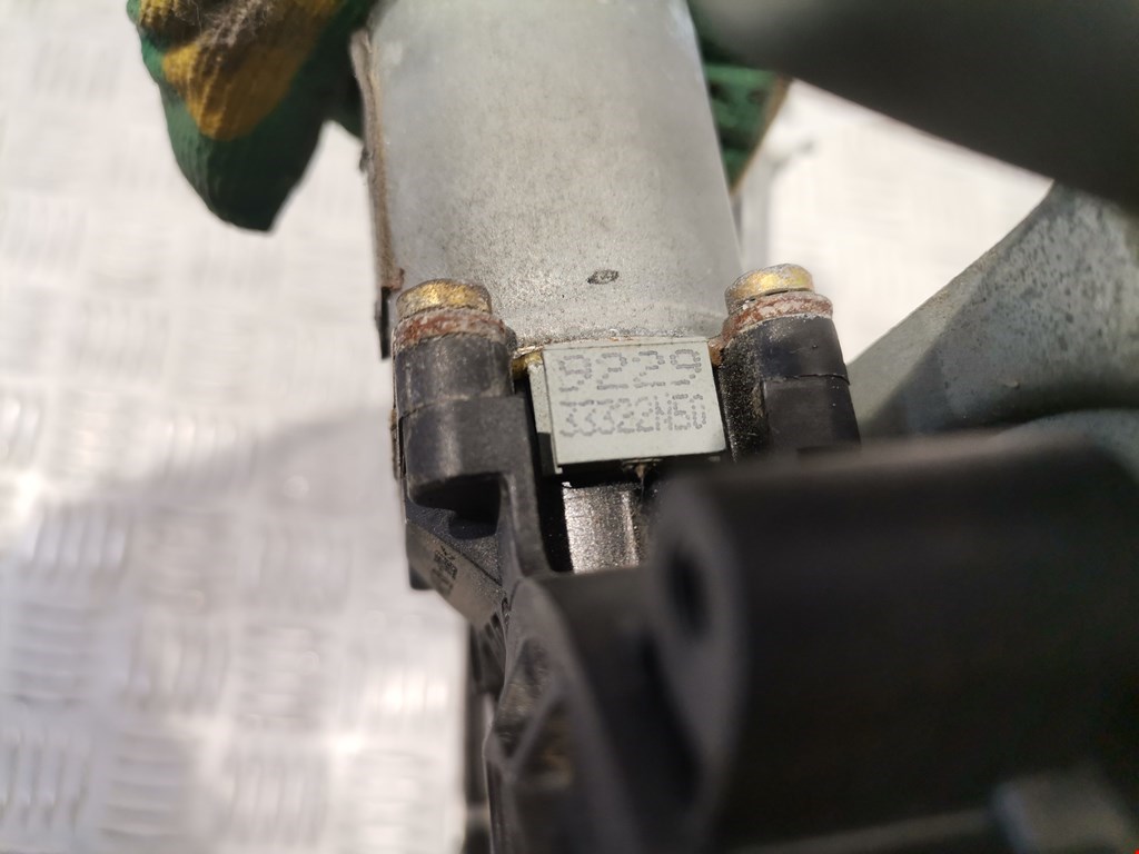 Стеклоподъемник передний правый CITROEN Xsara Picasso 1999-2012