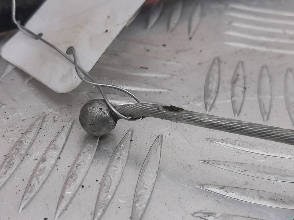 Трос стояночного тормоза левый/правый BMW X1 E84 2009-2015