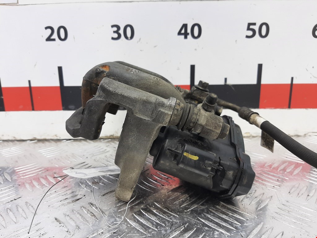 Суппорт задний правый CHEVROLET Equinox 2017-н.в.