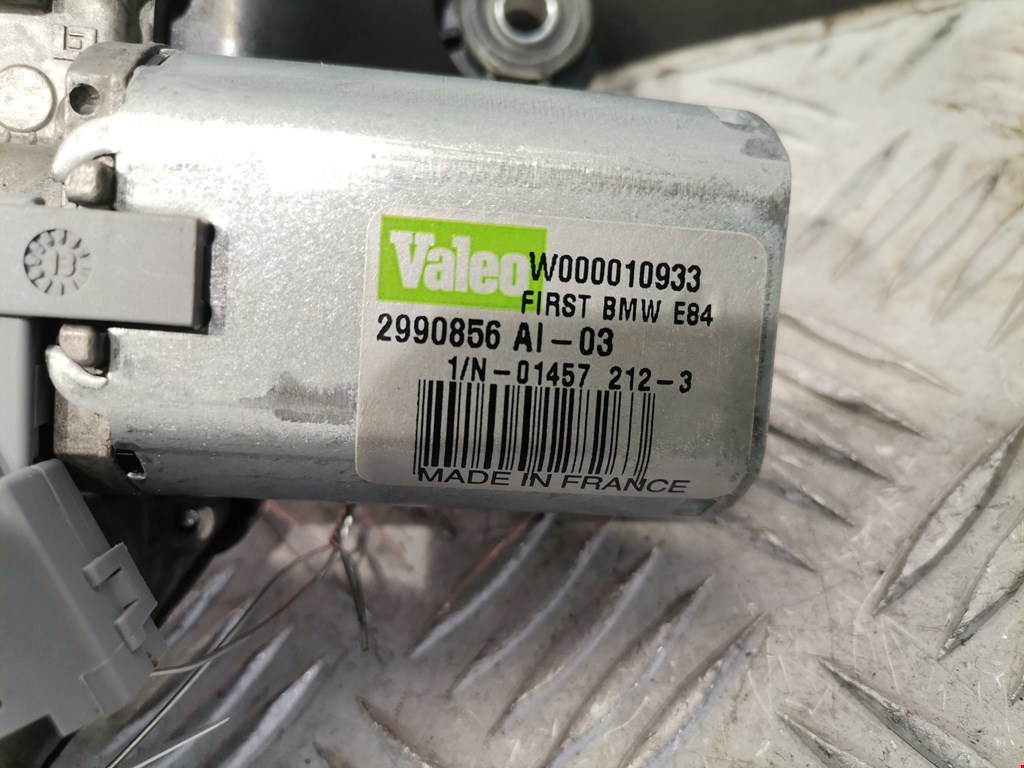 Моторчик стеклоочистителя задний BMW X1 E84 2009-2015