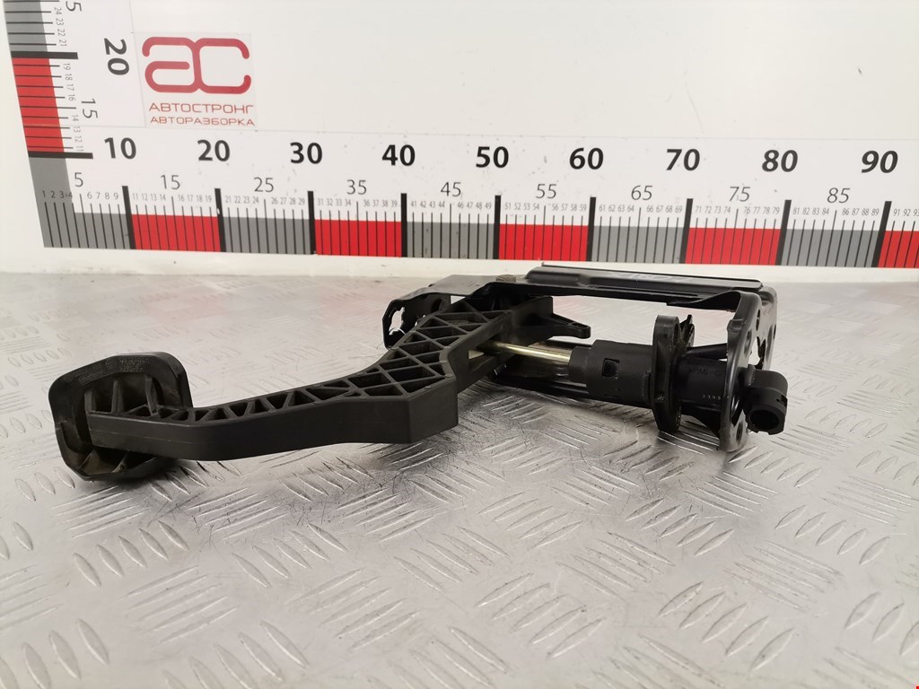 Педаль тормоза VOLKSWAGEN Golf IV 1997-2003