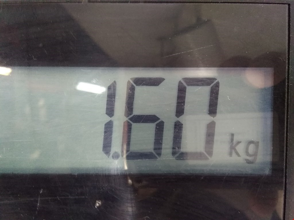 Уплотнитель двери CADILLAC SRX 2009-2016