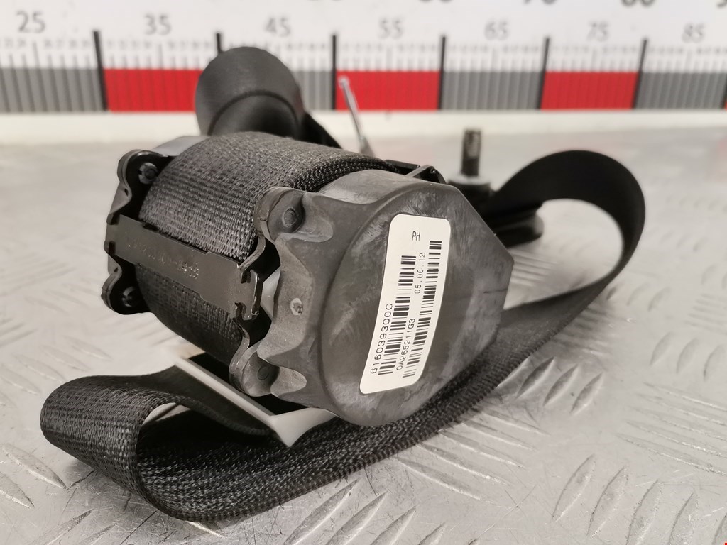 Ремень безопасности задний правый CADILLAC SRX 2009-2016