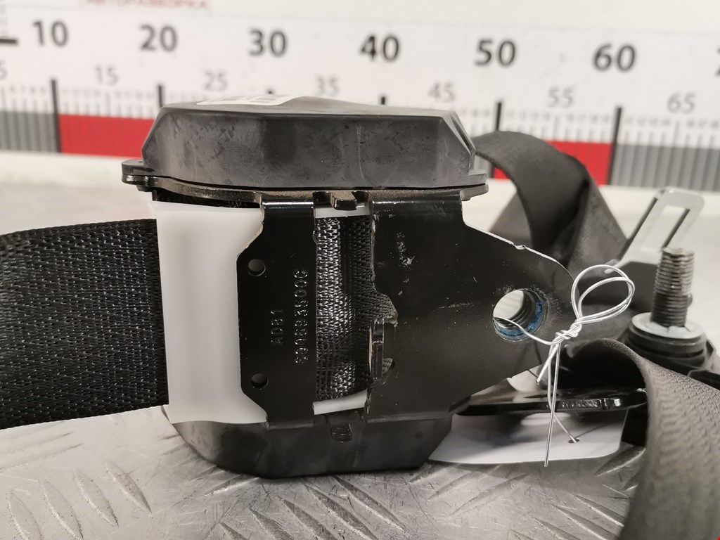 Ремень безопасности задний правый CADILLAC SRX 2009-2016