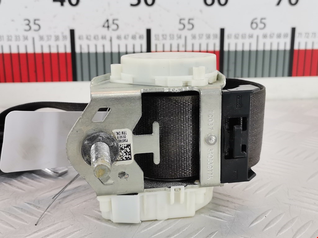 Ремень безопасности задний правый FORD Explorer 2011-2019