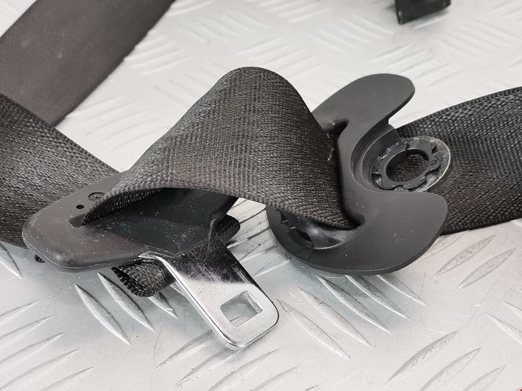 Ремень безопасности задний правый FORD Explorer 2011-2019