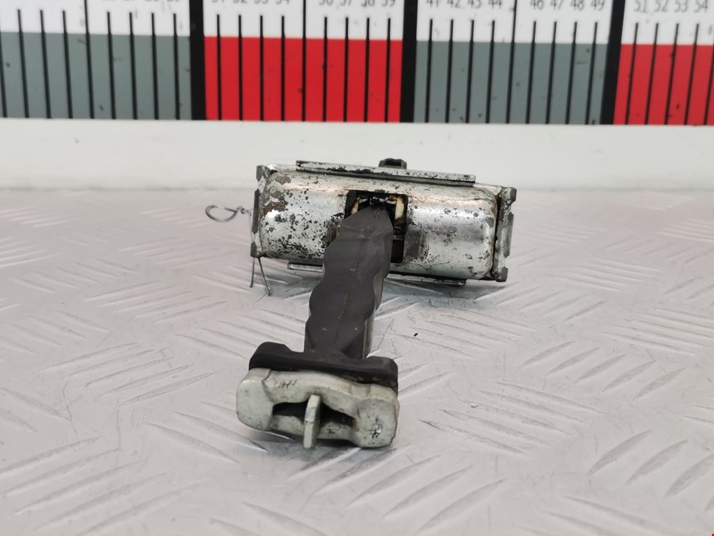 Ограничитель открывания двери FORD Explorer 2011-2019