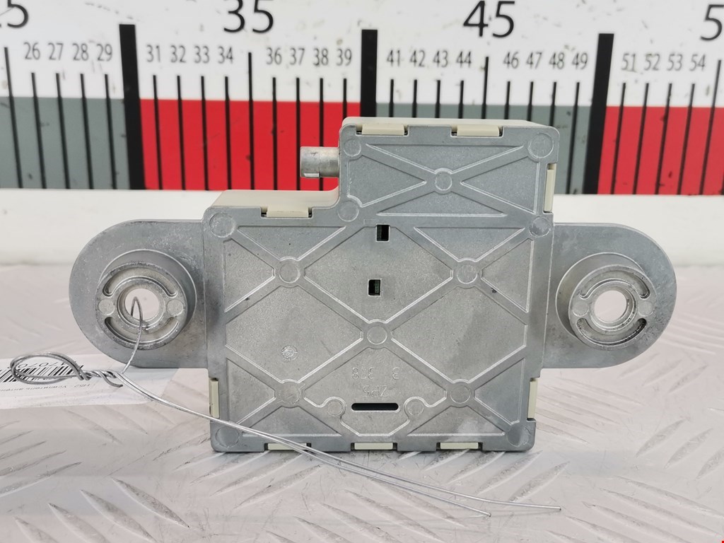 Усилитель антенны BMW X1 E84 2009-2015