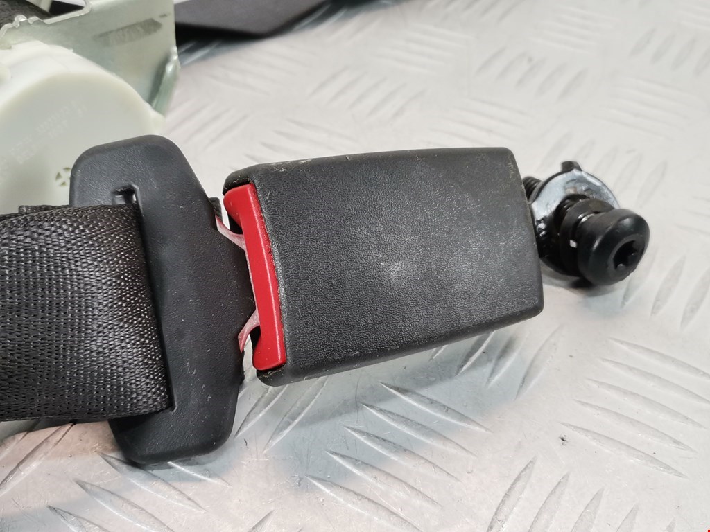 Ремень безопасности задний правый FORD Explorer 2011-2019