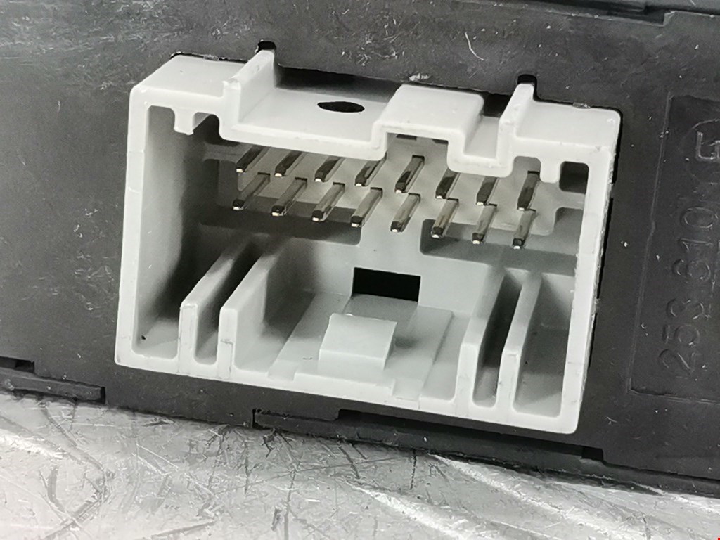 Блок управления парктрониками FORD Explorer 2011-2019