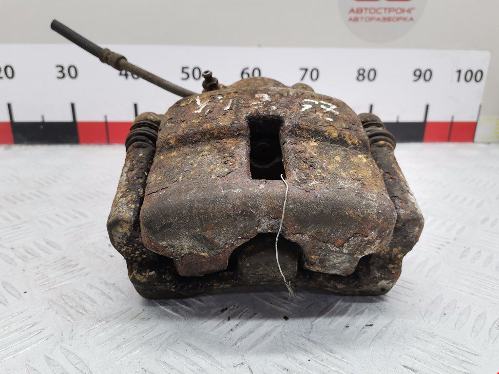 Суппорт передний правый CHRYSLER PT Cruser 2000-2010