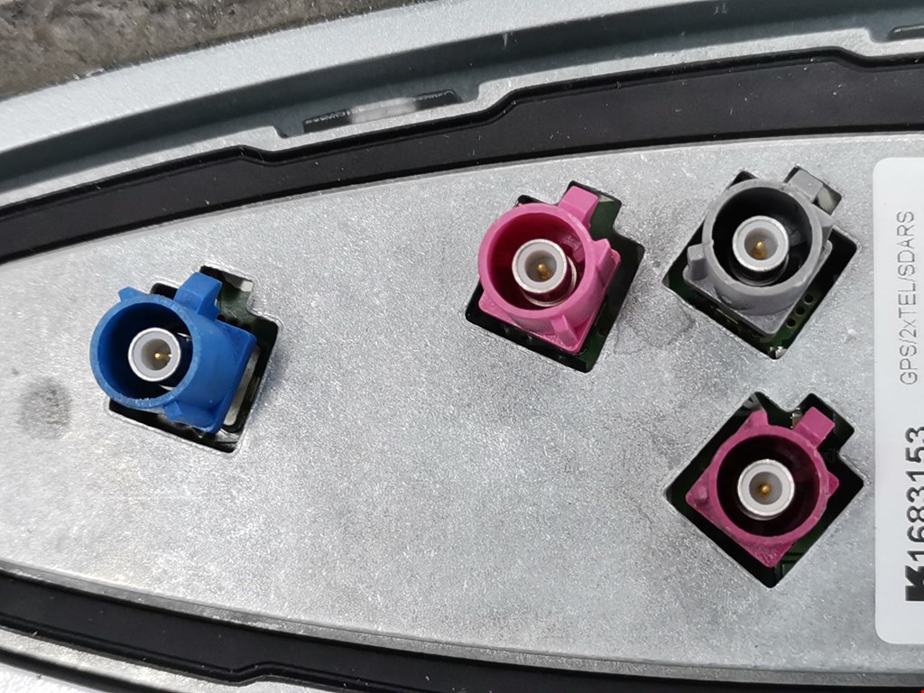 Антенна BMW X1 E84 2009-2015