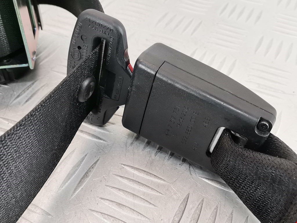 Ремень безопасности задний правый BMW X1 E84 2009-2015