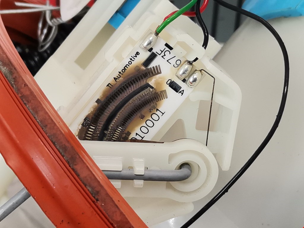 Датчик уровня топлива VOLKSWAGEN Tiguan 2007-2016