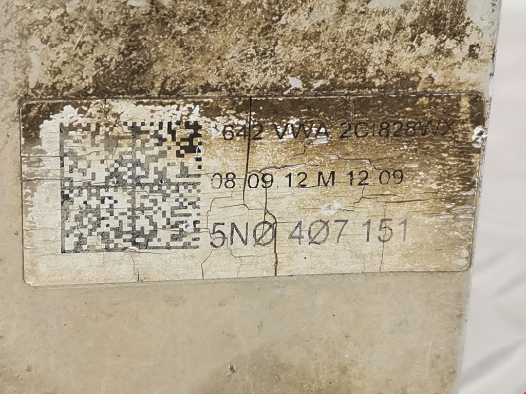 Рычаг передний левый VOLKSWAGEN Tiguan 2007-2016