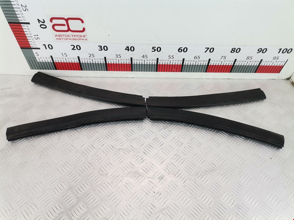 Уплотнитель (наружный) BMW X1 E84 2009-2015