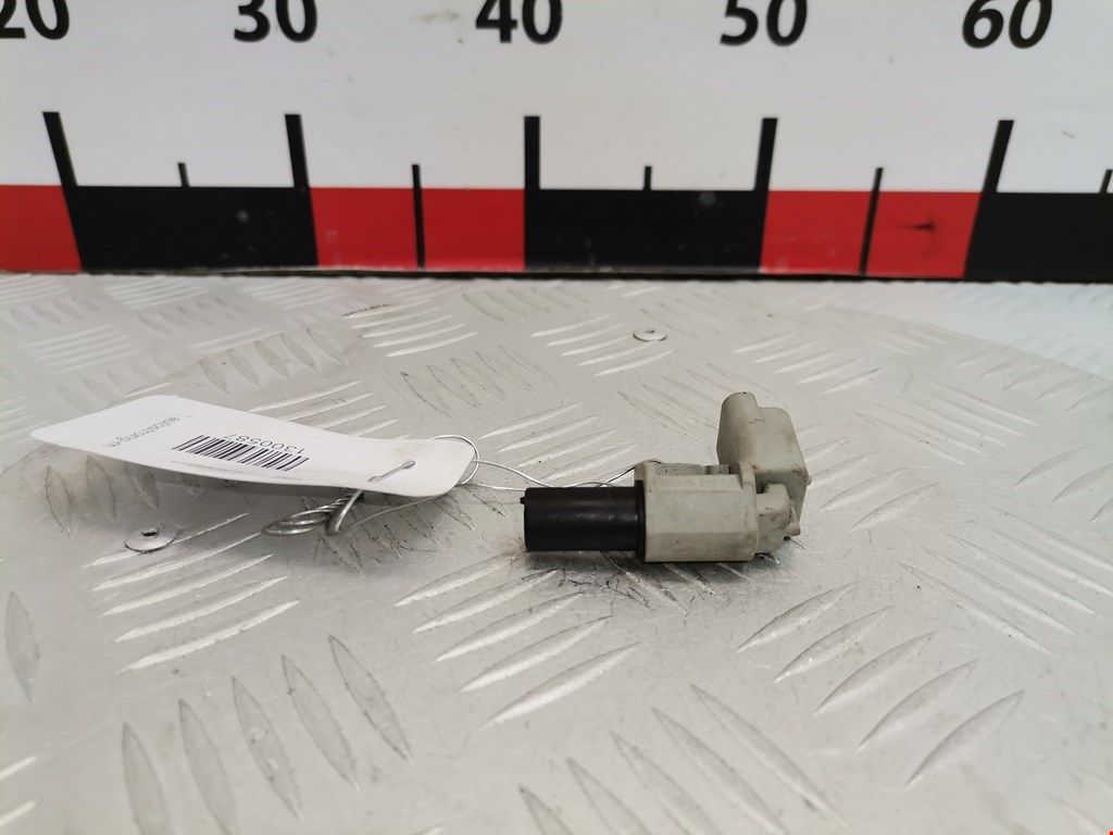 Датчик положения распредвала FORD Fiesta 2008-2012