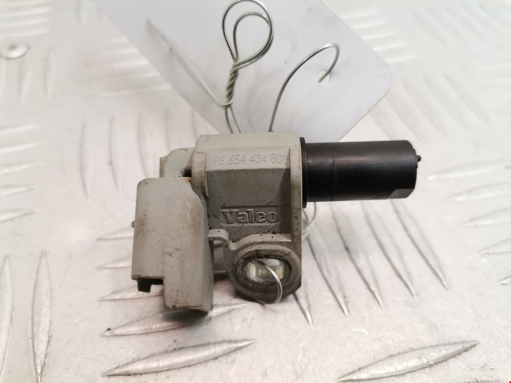 Датчик положения распредвала FORD Fiesta 2008-2012