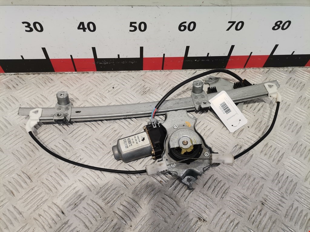 Стеклоподъемник передний правый NISSAN Primera P11 1996-2002