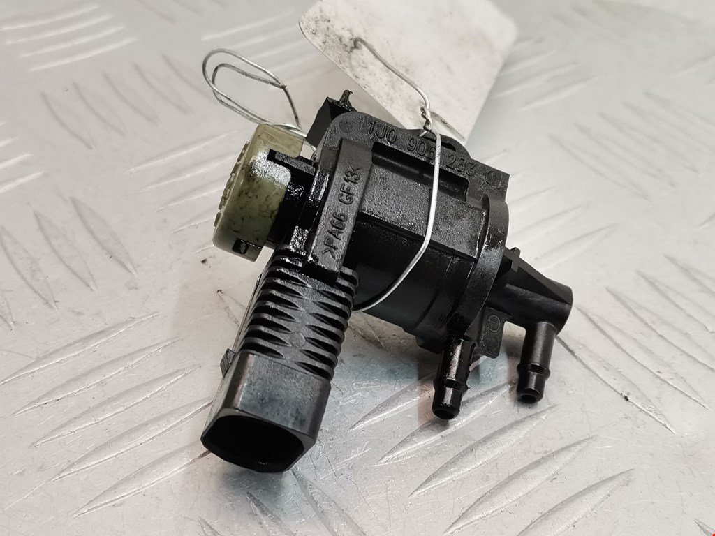 Клапан электромагнитный AUDI A4 B7 2004-2007