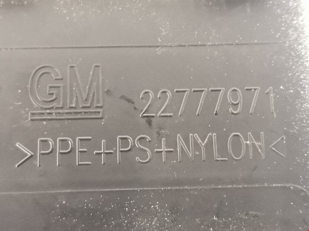 Лючок бензобака CHEVROLET Volt 2010-2015