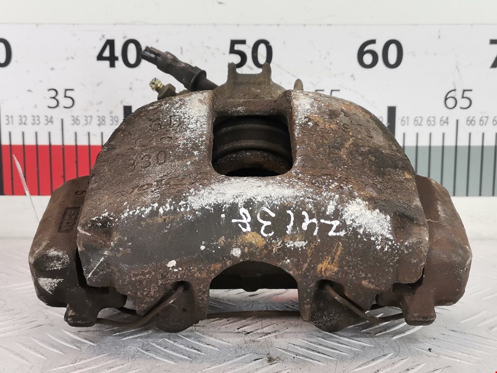 Суппорт передний правый VOLVO S70 1997-2000