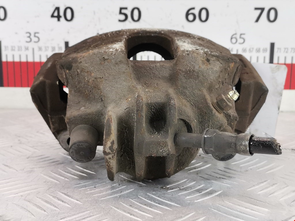 Суппорт передний правый VOLVO S70 1997-2000