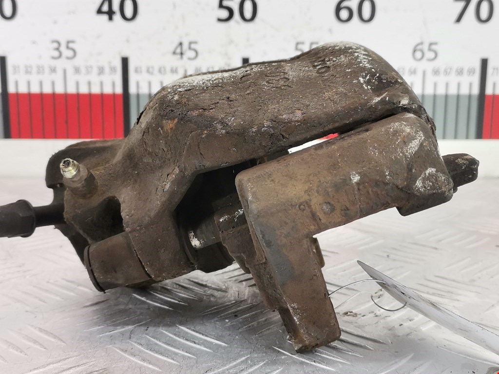 Суппорт передний правый VOLVO S70 1997-2000